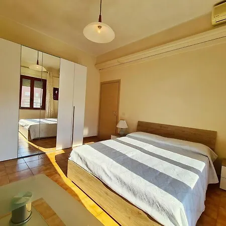 San Benedetto Apartment *