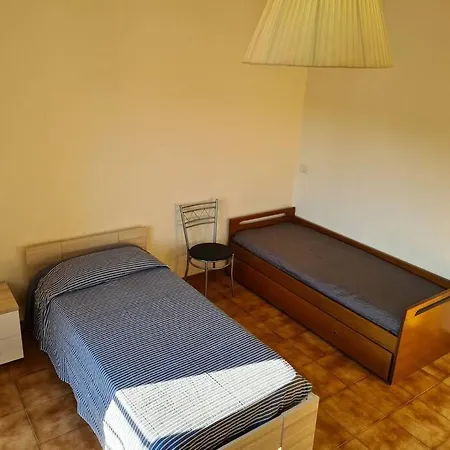 San Benedetto Apartment *